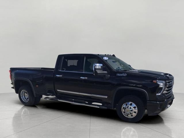 2024 Chevrolet Silverado 3500 HD 4WD Crew Cab 172 High Country in Black — front three-quarter view