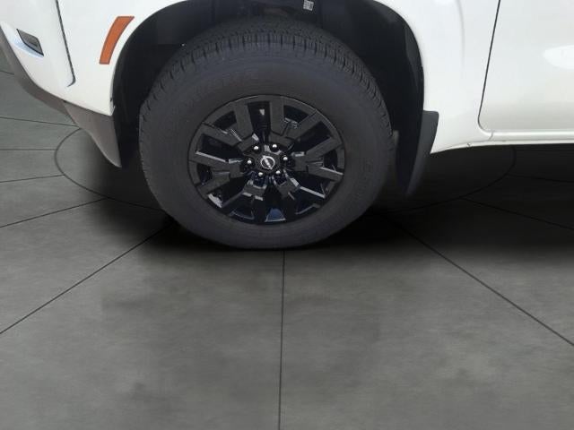 2022 Nissan Frontier — rear three-quarter view