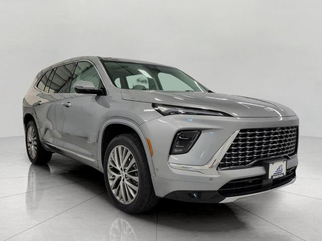 2025 Buick Enclave 4dr Avenir in Moonstone Gray Metallic — front three-quarter view