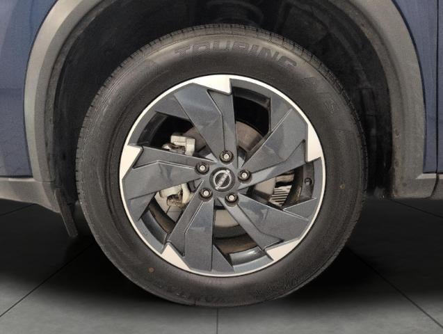 2025 Nissan Rogue — rear three-quarter view